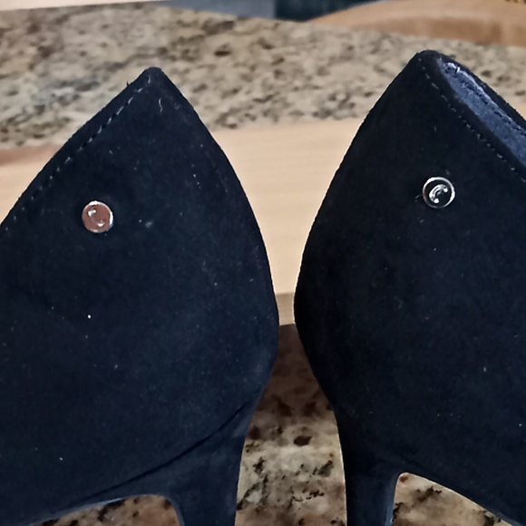 Sam Edelman "Circus" Black Velvet Shoes. Great Cond. Worn once for pictures. (7) - Picture 4 of 16